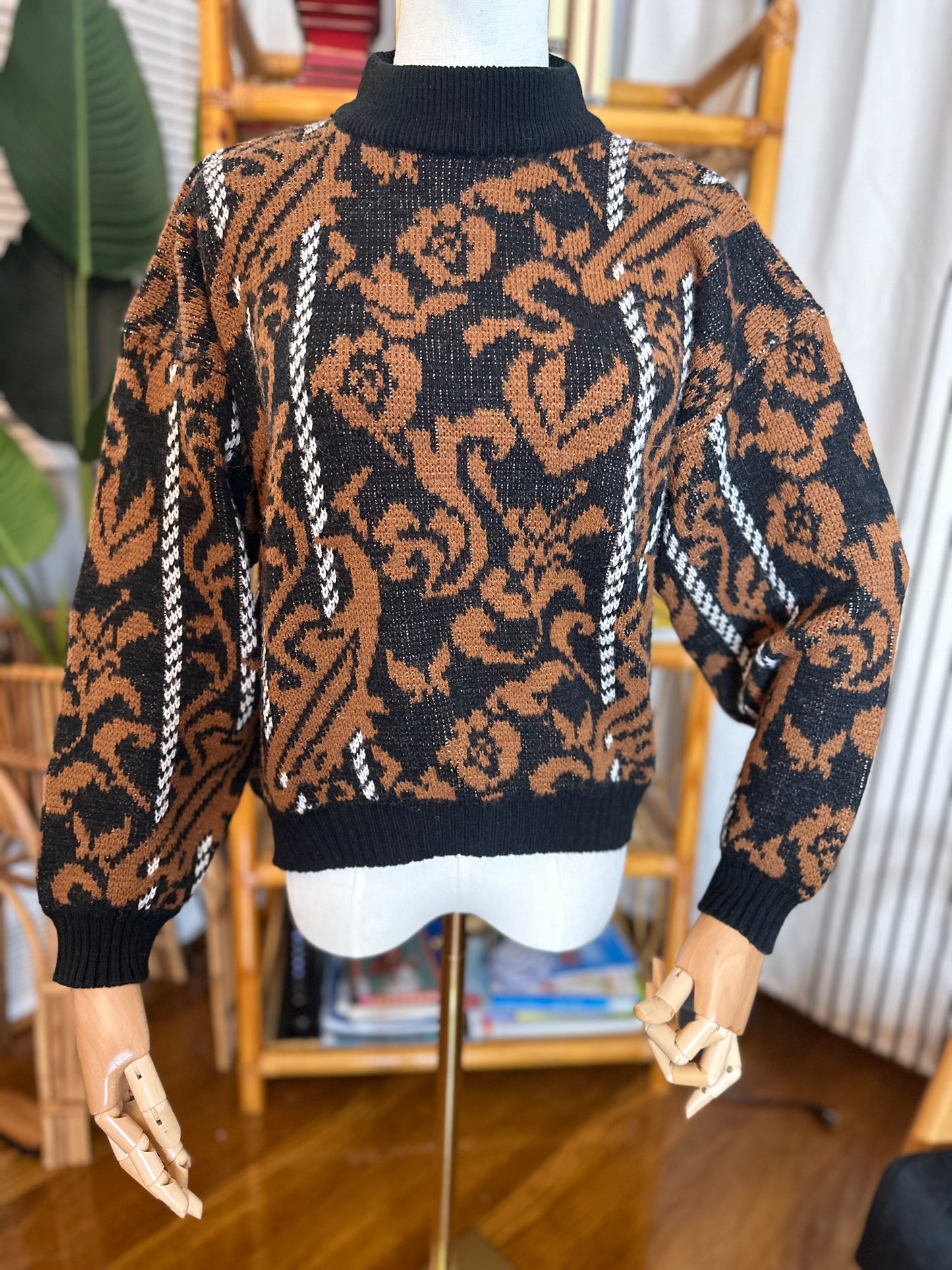 Vintage Tarazzia Brown & Black Sweater